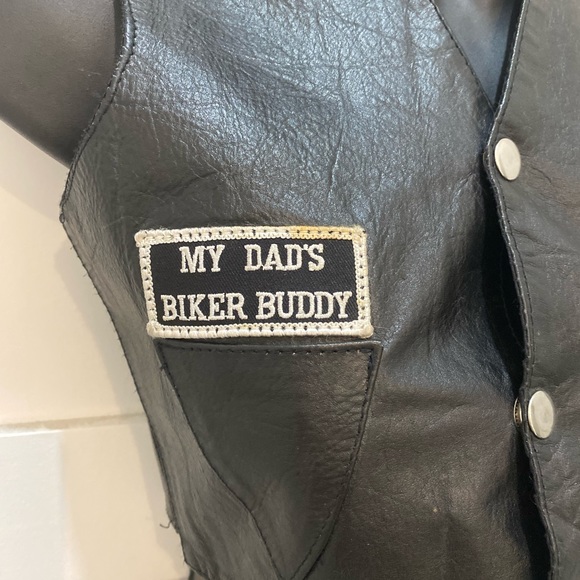 Kids vintage Leather Biker vest with (rare) Harley Davison bear on back patch - Picture 12 of 16